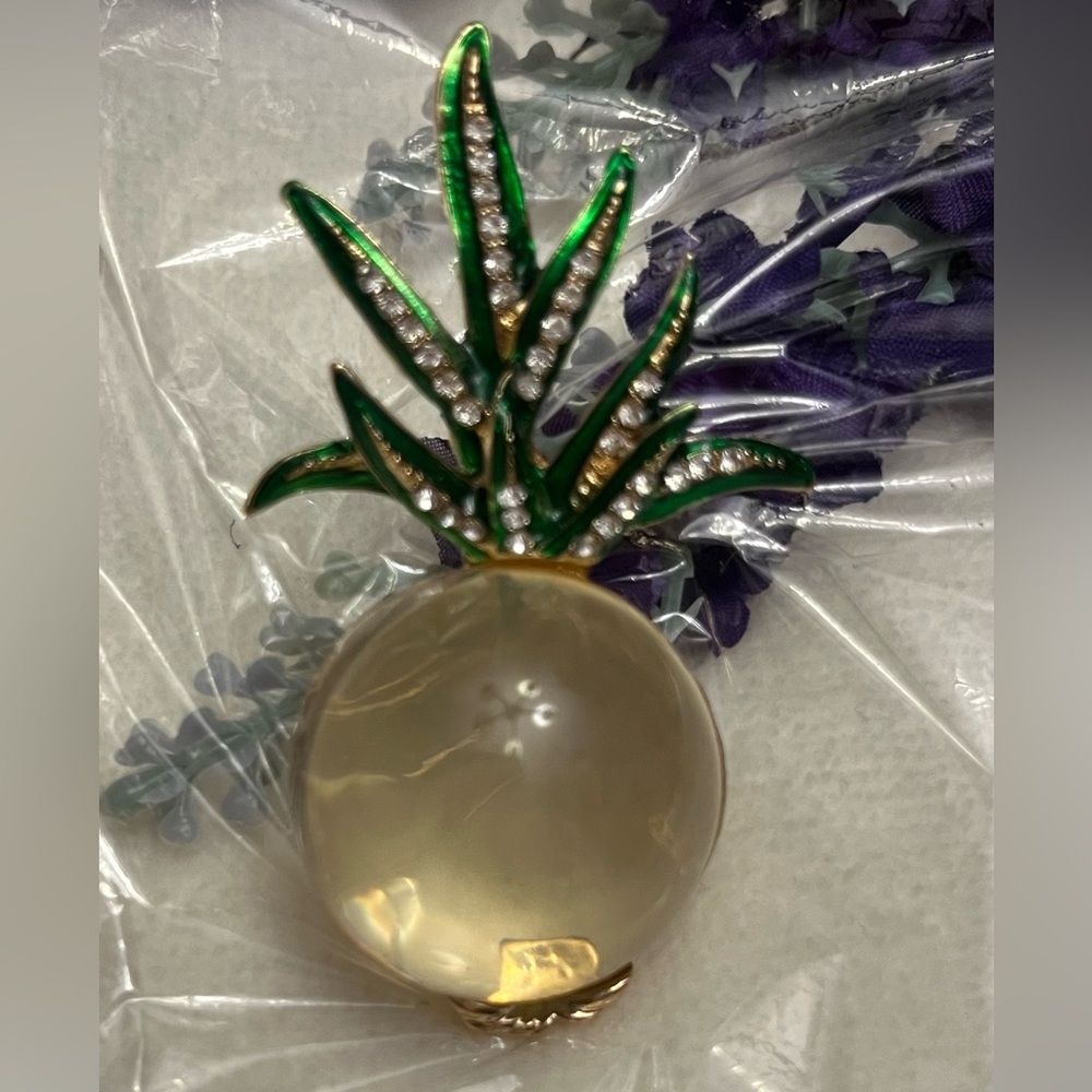 Pineapple Apple - image 3